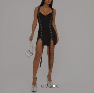 EGO CUPPED HOOK AND EYE SUSPENDER DETAIL SPLIT LEG MINI BODYCON DRESS IN BLACK.